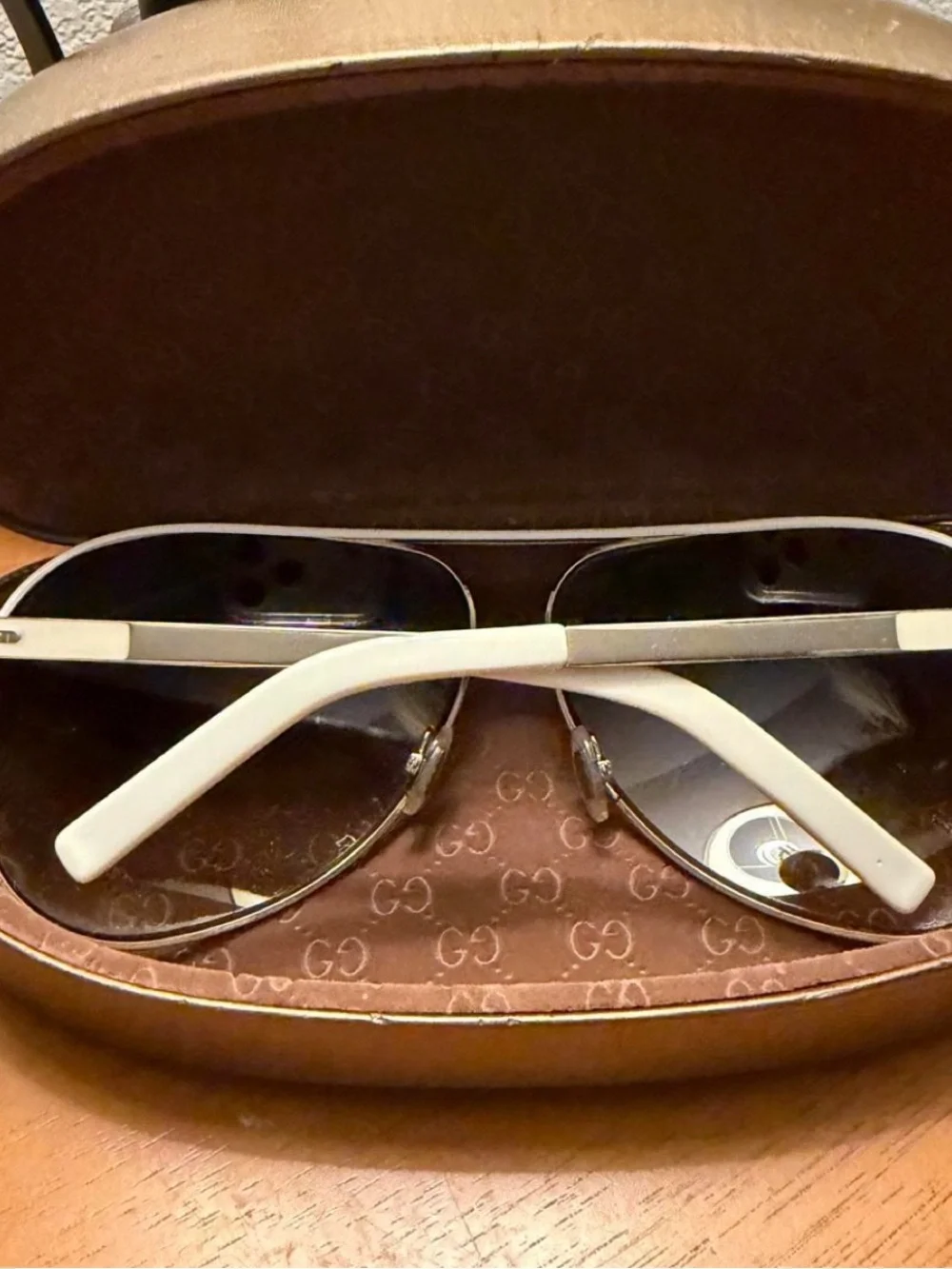 Gucci aviator sunglasses